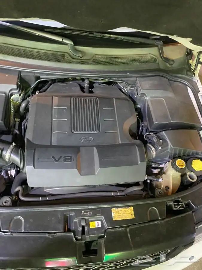 رانج روفر سبورت 8V مكينة 400 موديل 2010 نظيف بدون سوبر 18