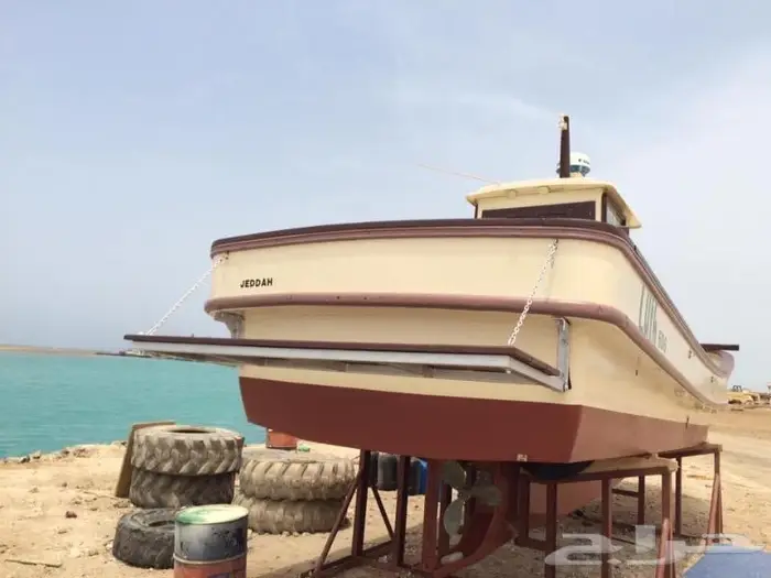 قارب ياماها ياباني 2