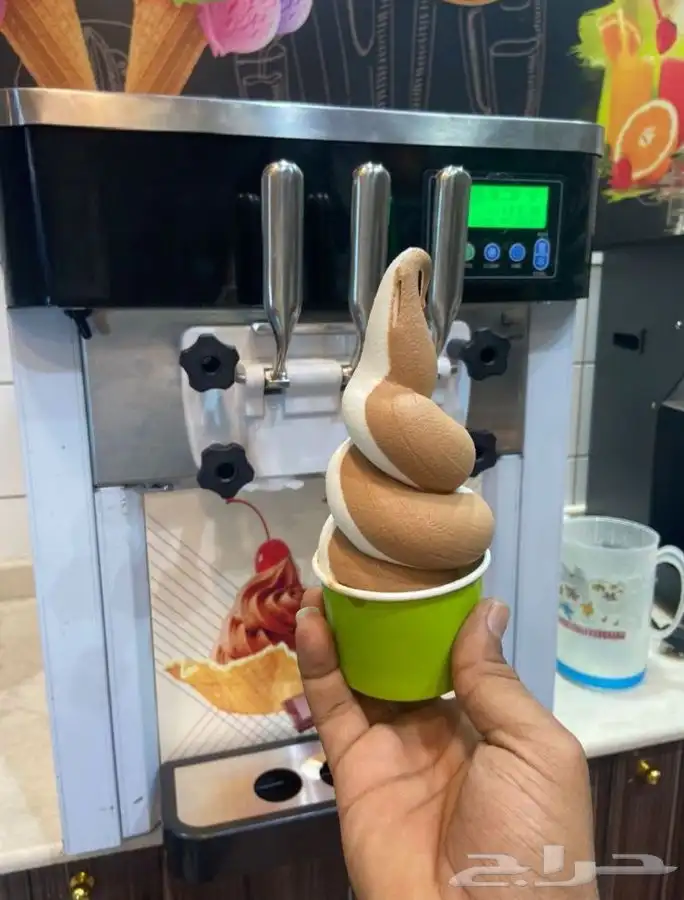 وافل فرايز .مكينة قهوه.مكينة ايسكريم 2