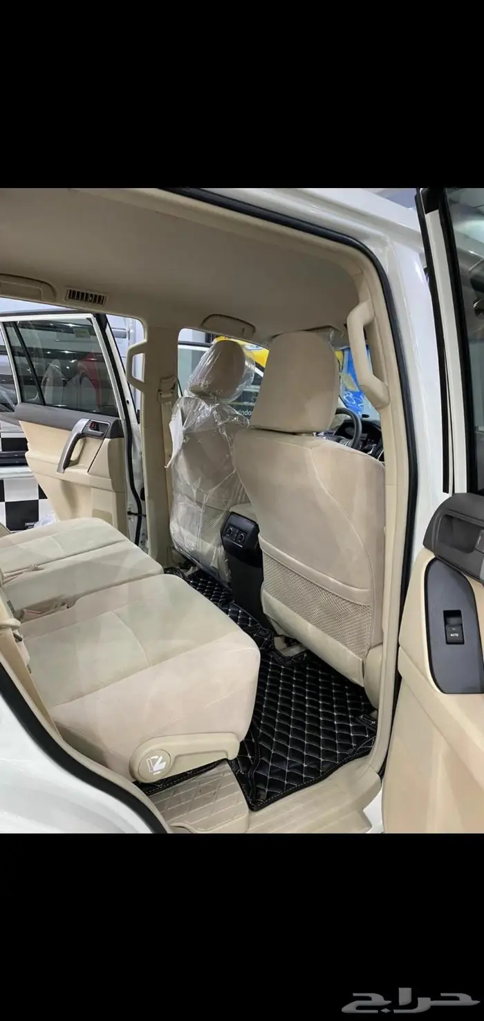 ارضيات جلد تويوتا هايلاندر 21