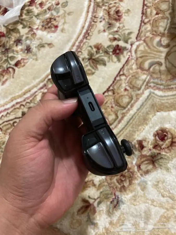 يد تحكم asus kunai 3 gamepad 4