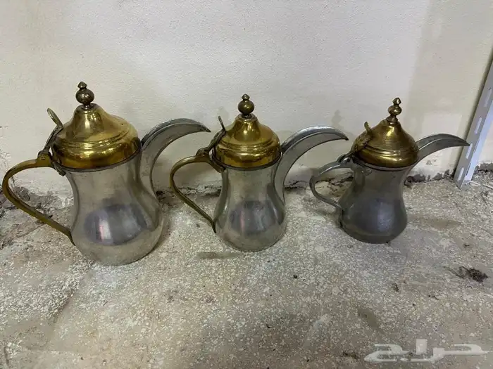 مجموعة دلال الطقم ب 150 ريال عرض 0