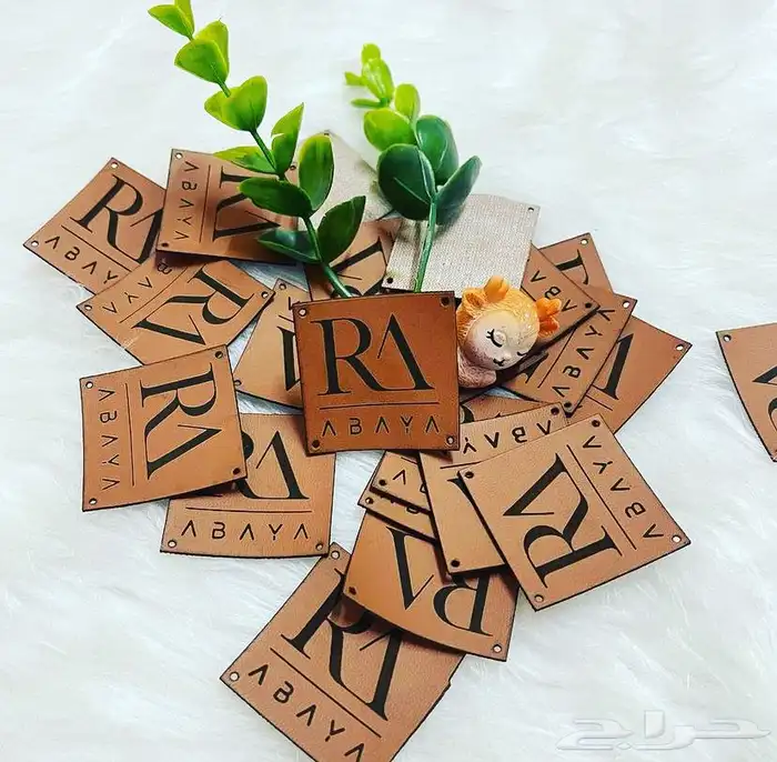 بوكسات بوكسات عبايات أكياس لوقو جلد ليبل قماش ستكر كروت تاق 33