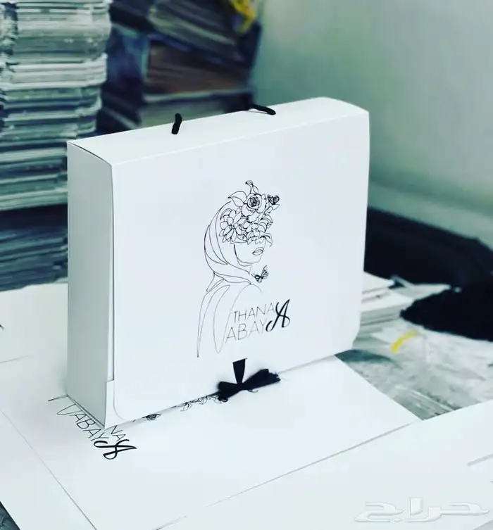 بوكسات بوكسات عبايات أكياس لوقو جلد ليبل قماش ستكر كروت تاق 13