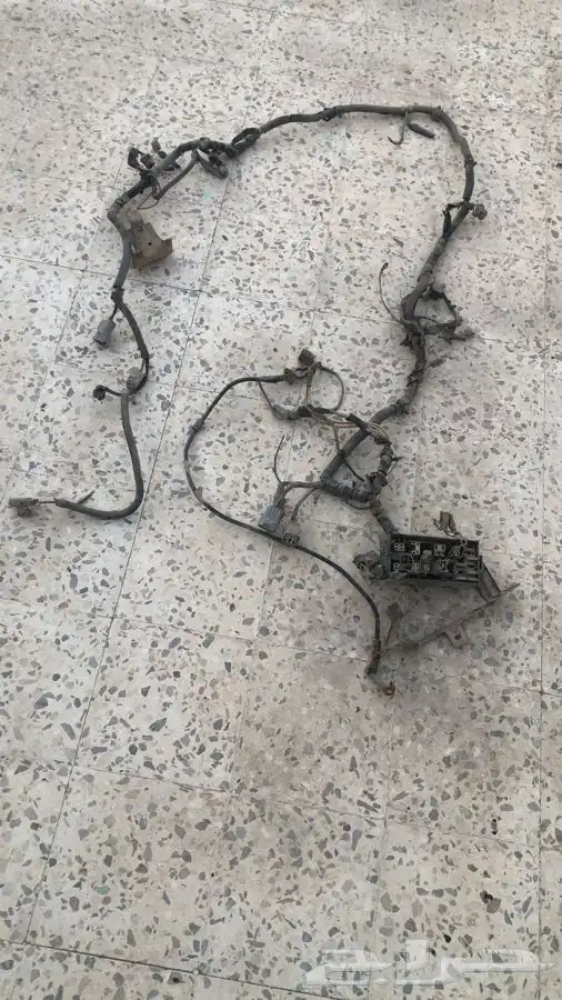 قطع جيب صالون من 97 وتحت بودي وداخليه وظفيره 10