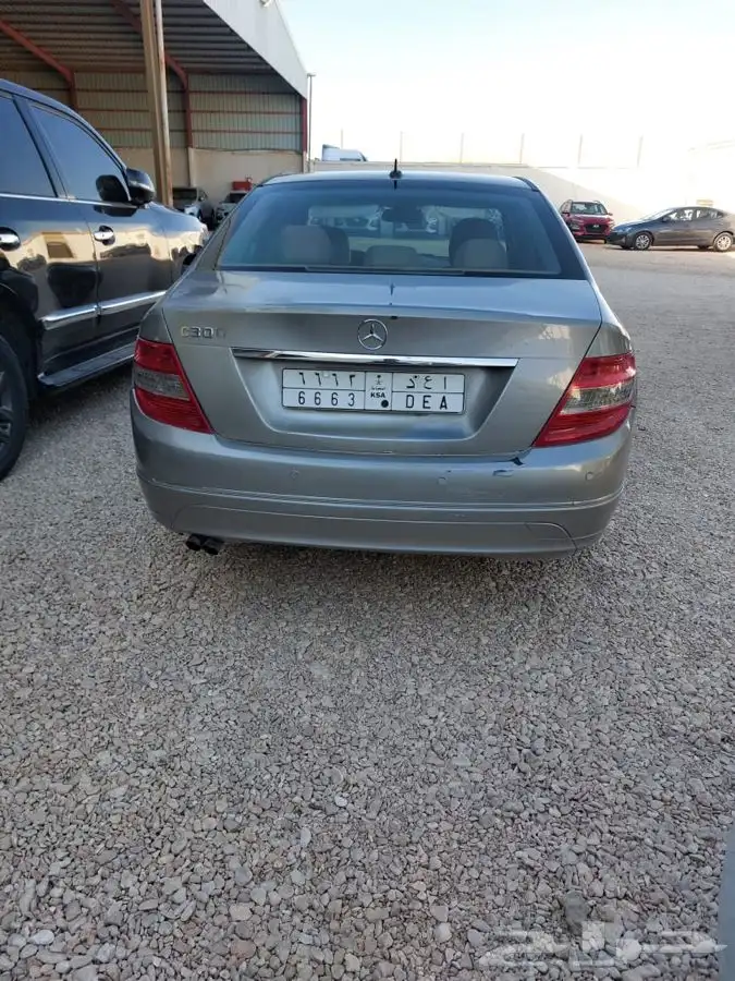 مرسيدس C200 10