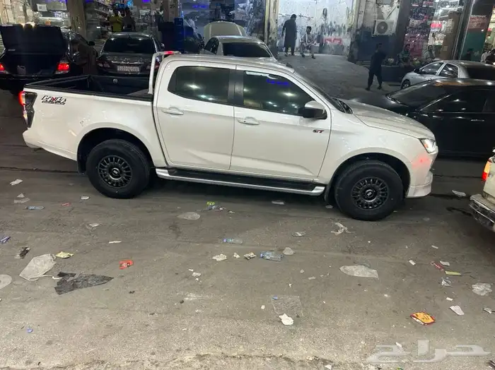 جنوط بكل انواعها تيوتنا نيسان امريكي مرسديس بي ام 14
