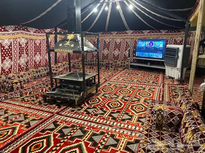 خيمة ب 100 وخيمه ب 200 مع المشب والحمام 19