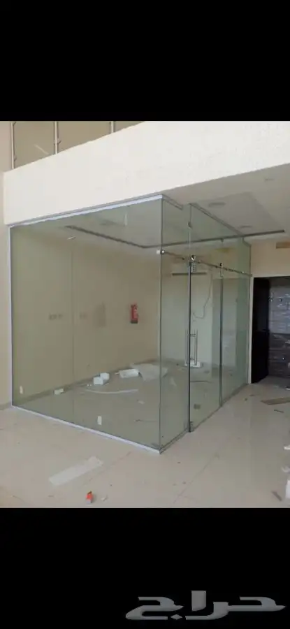 زجاج قواطع ومكاتب وتقسيم زجاج سكريت وقواطع المساجد 0