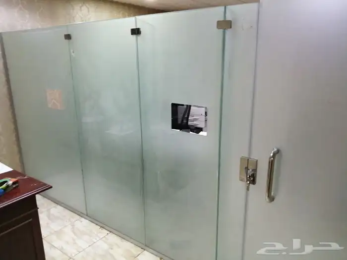 زجاج قواطع ومكاتب وتقسيم زجاج سكريت وقواطع المساجد 20