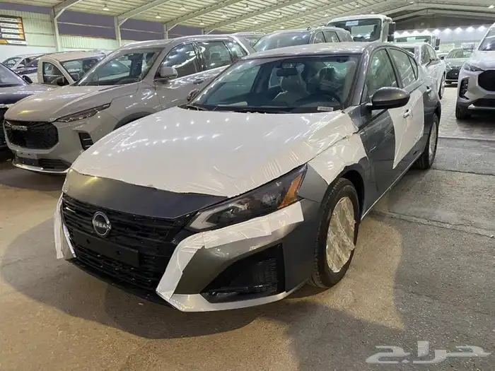 نيسان التيما S 2025 1