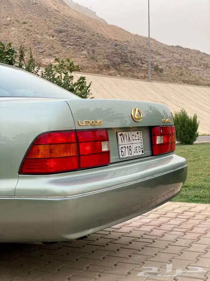 لكزس LS 400 ( مباع ) 29