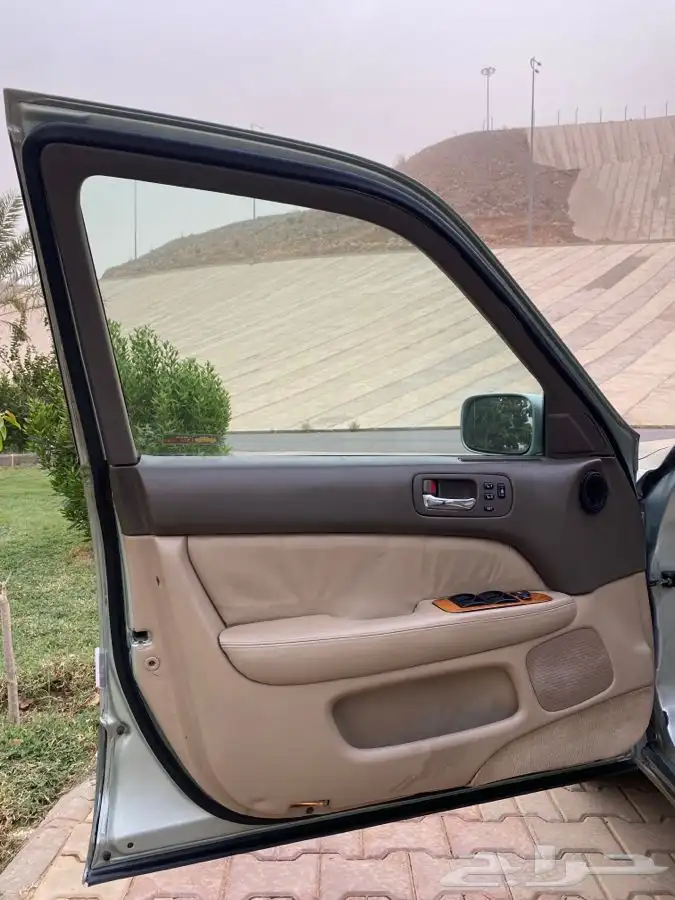 لكزس LS 400 ( مباع ) 34