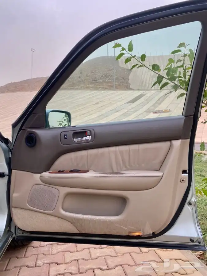 لكزس LS 400 ( مباع ) 43