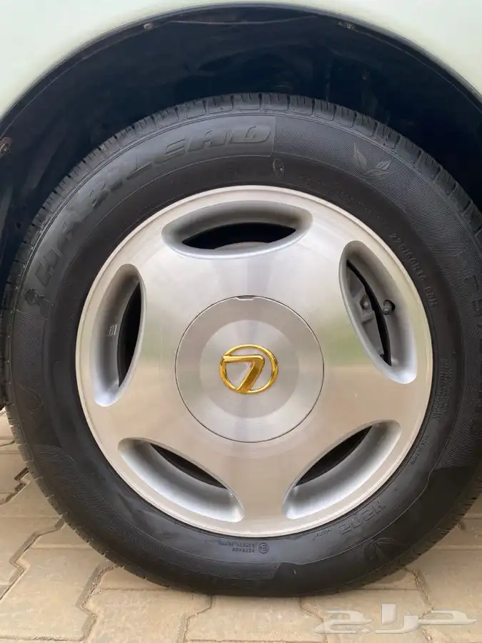 لكزس LS 400 ( مباع ) 66