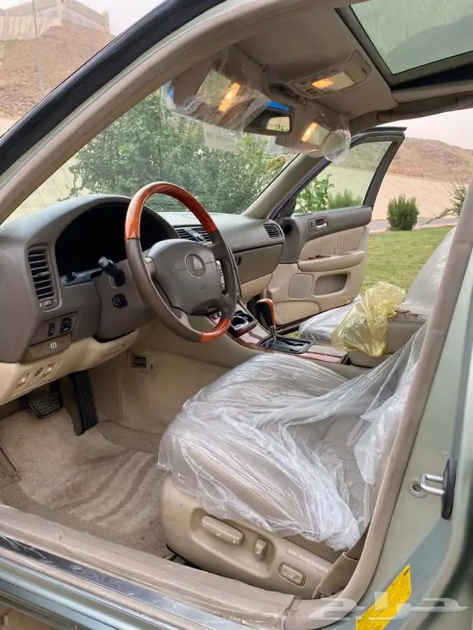 لكزس LS 400 ( مباع ) 35
