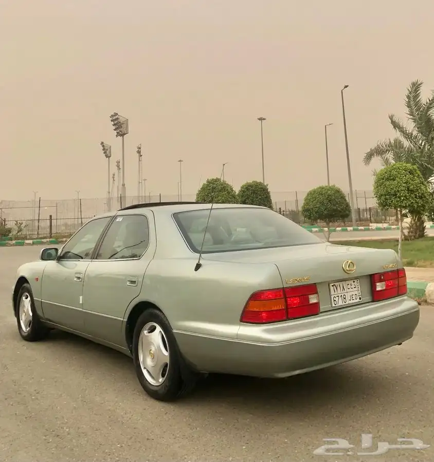 لكزس LS 400 ( مباع ) 11