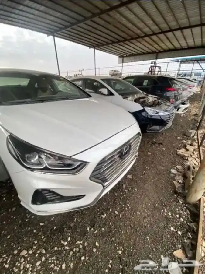 قطع غيار جميع انواع السيارات من الحاير والشرق 61