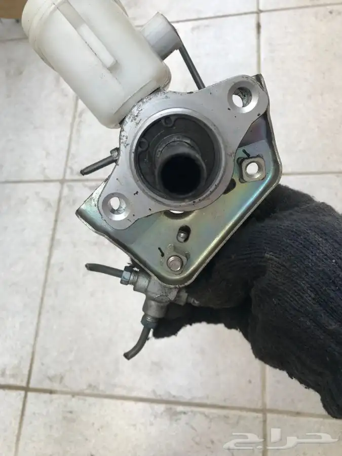 علبة فرامل و باكم هايلكس 0220 1