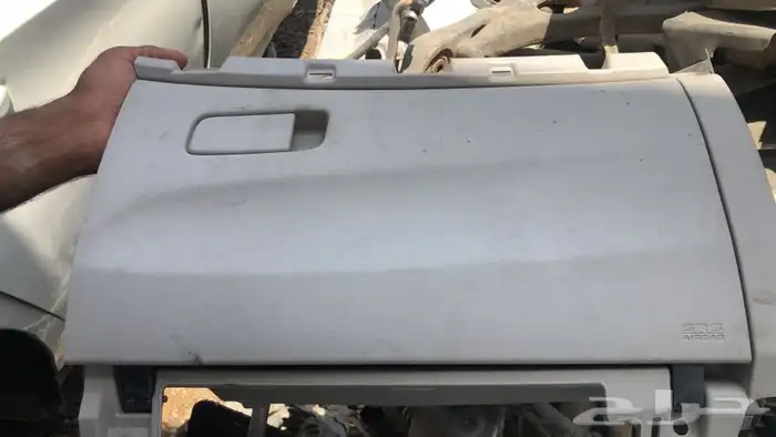 قطع غيار جميع انواع السيارات من الحاير والشرق 36