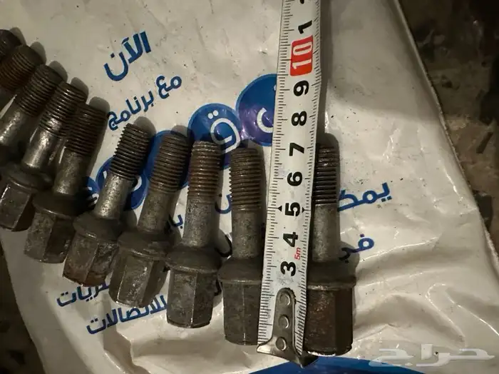 مسامير صواميل جنط مرسيدس شبح فرخ شبح وال560 او 300 4
