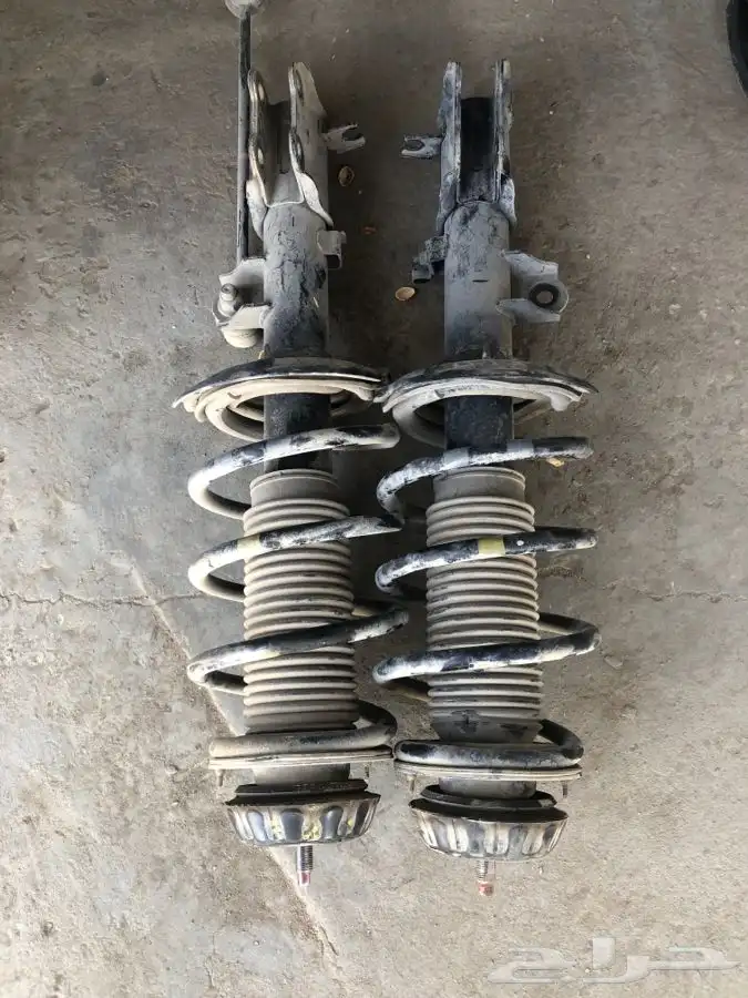 توفير جميع قطع غيار جميع انواع السيارات 3