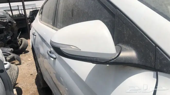 توفير جميع قطع غيار جميع انواع السيارات 38