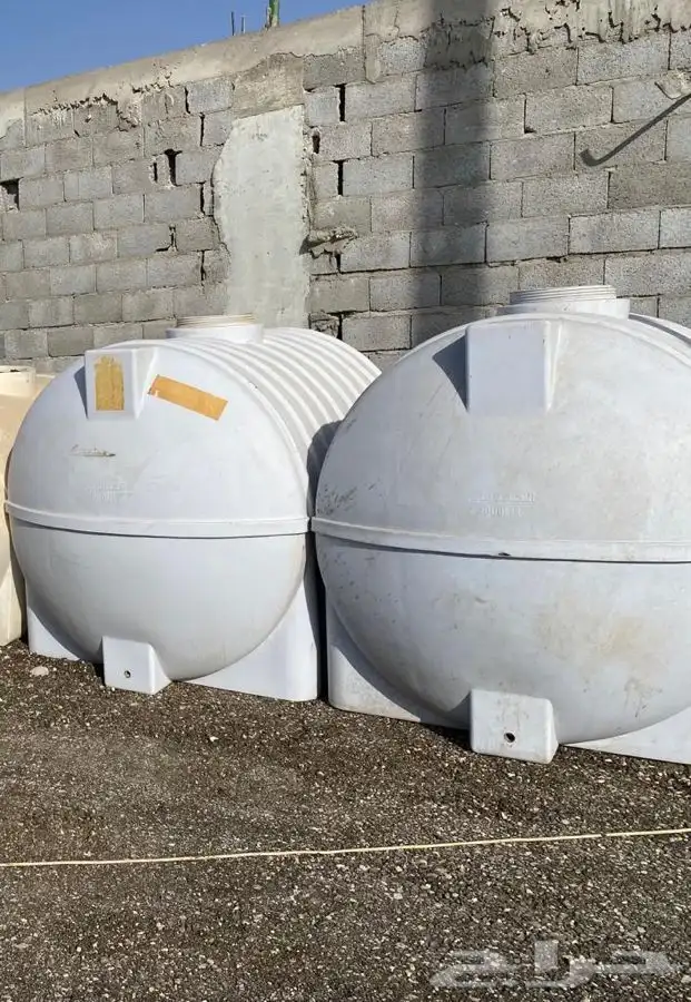 خزانين ماء للبيع واحد 5000الف التر واحد 4000الف التر 0