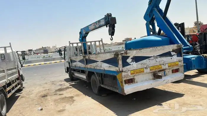 تأجير رافعه شوكيه تأجير فوركلفت دينه ونش3ذن سيزرلفت سطحه 1