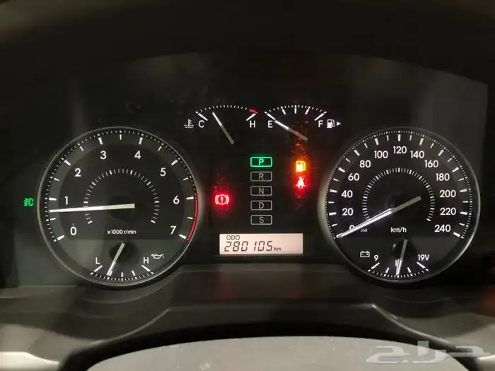 لاندكروزر جي اكس ار GX.R 2015 V8 38