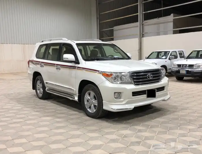 لاندكروزر جي اكس ار GX.R 2015 V8 2