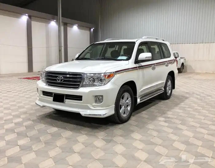 لاندكروزر جي اكس ار GX.R 2015 V8 8