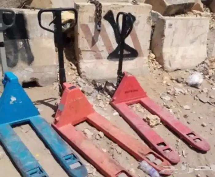 تأجير رافعه شوكيه تأجير فوركلفت دينه ونش3ذن سيزرلفت سطحه 15