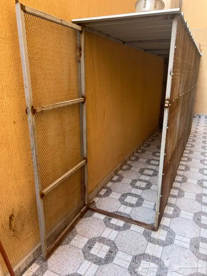 حظيرة دجاج ارتفاع 2 متر طول 4 وزيادة عرض 1 متر الى شوي 0