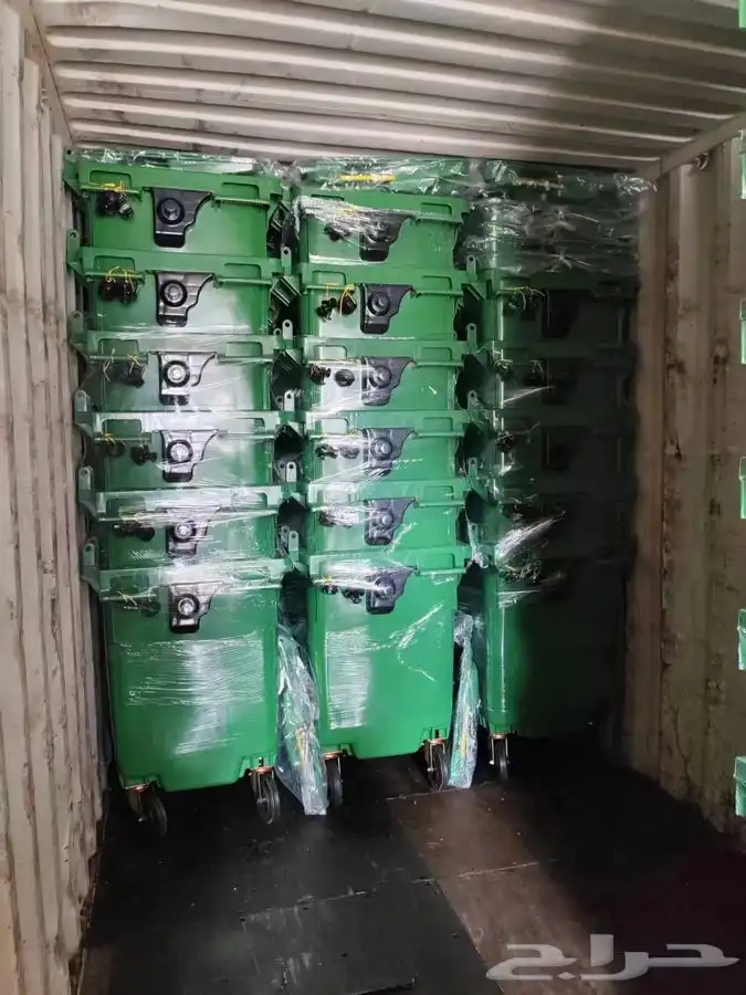 حاويات نفايات بلاستيك حجم 660 لتر و حجم 1100 لتر نظام 4 كفر 11
