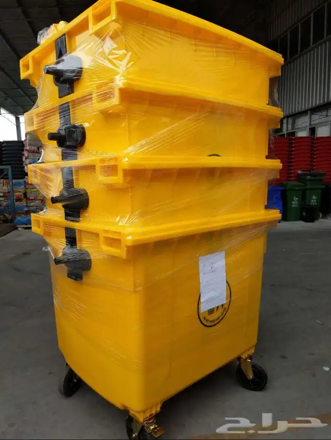 حاويات نفايات بلاستيك حجم 660 لتر و حجم 1100 لتر نظام 4 كفر 3