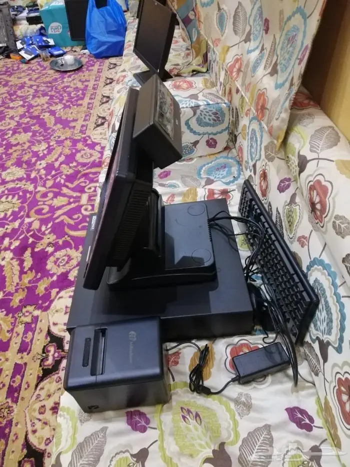 كاشير لمس جودة عاليه سريع مدمج مع طابعه i5 9