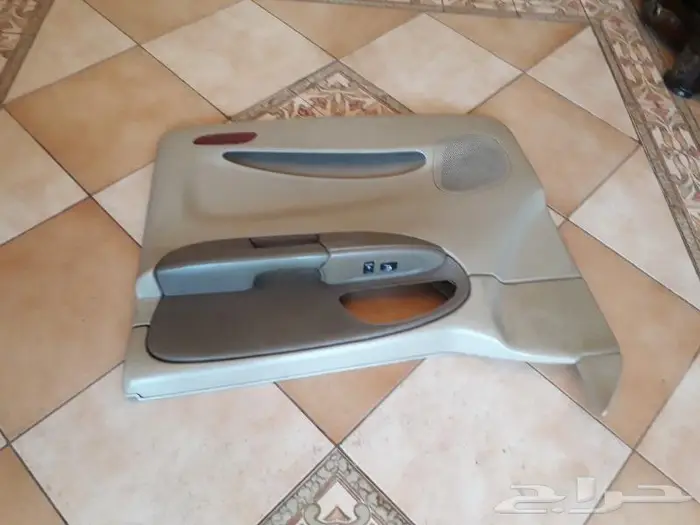ديكور بليزر باب الراكب 0
