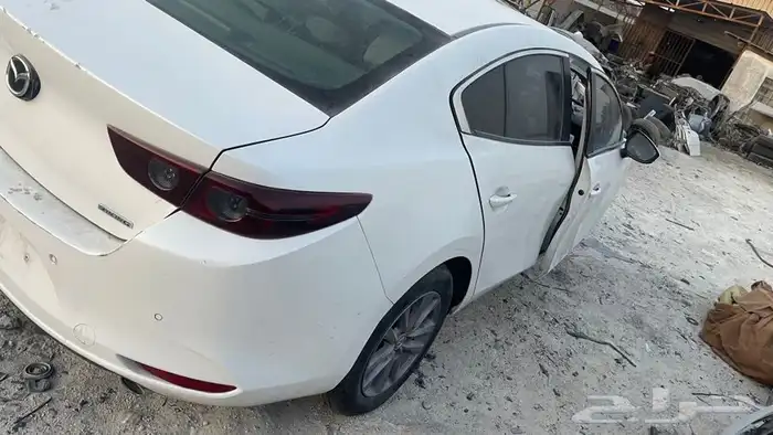 تشليح مازدا 3 قطع غيار 2020 3