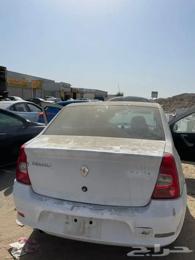 رينو لوقان 2012 3