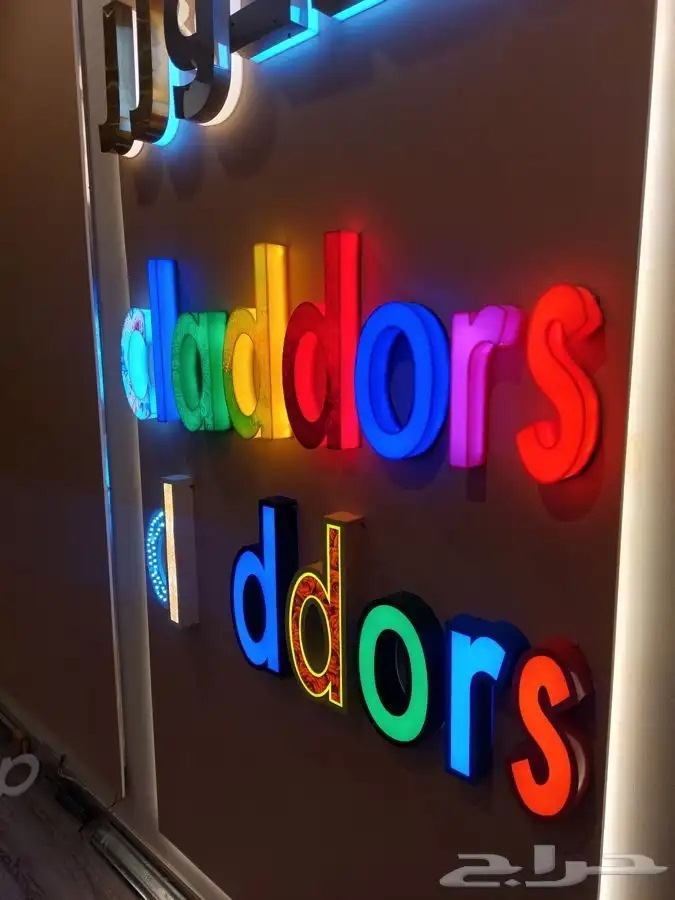Claddors كلادورز لدعاية والاعلان 6