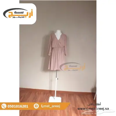 مجسم مانيكان بعده مقاسات نسائي لعرض الملابس والفساتين 3