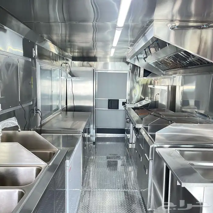 تعديل و تجهيز سيارات الاسكريم 1