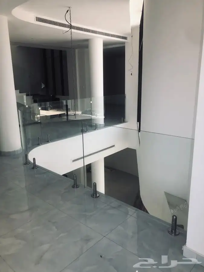 زجاج سيكوريت ومريات بااحديث الاشكال 0