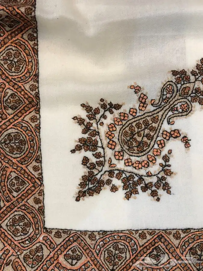 سعر تصفية شالات كشميرية ترمة 20