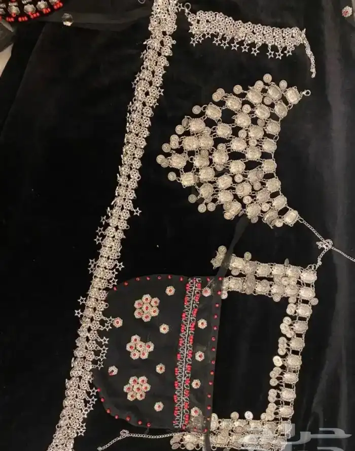 لبس غمره لبس حناء و الاكسسوارات 6