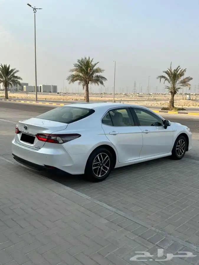 كامري 2023 هايبرد LE مطور(( تم البيع الله يبارك للمشتري)) 6