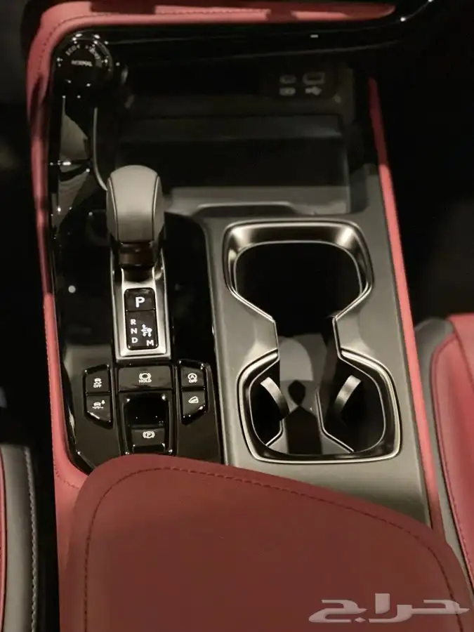 لكزس NX350 استاندر بنزين 2026 16