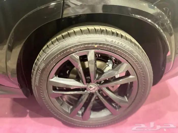 لكزس NX350 استاندر بنزين 2026 12