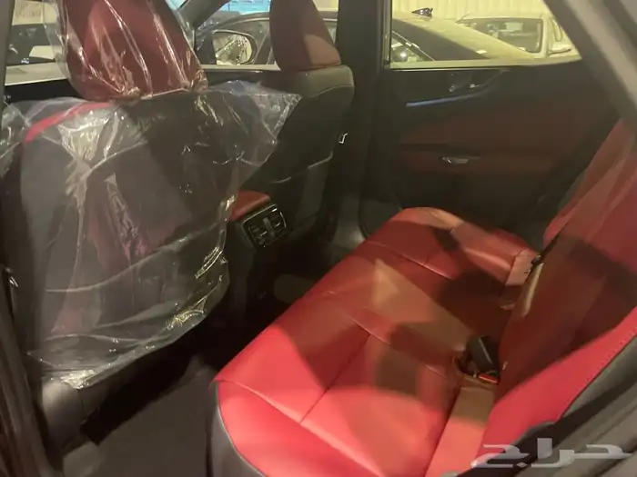 لكزس NX350 استاندر بنزين 2026 13